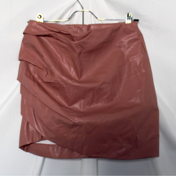 NWT Divided Dusty Rose Faux Leather Skirt - Picture 1 of 3